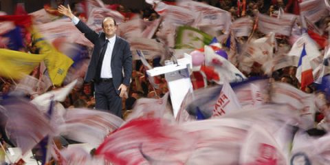 François Hollande met en garde ses troupes contre « les sondages qui nous proclameraient élus »